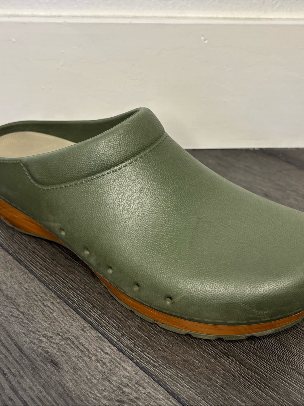 Dansko Kane Molded Comfort Green Clogs Women's Size 45 US 13 Slip On Work Shoes
